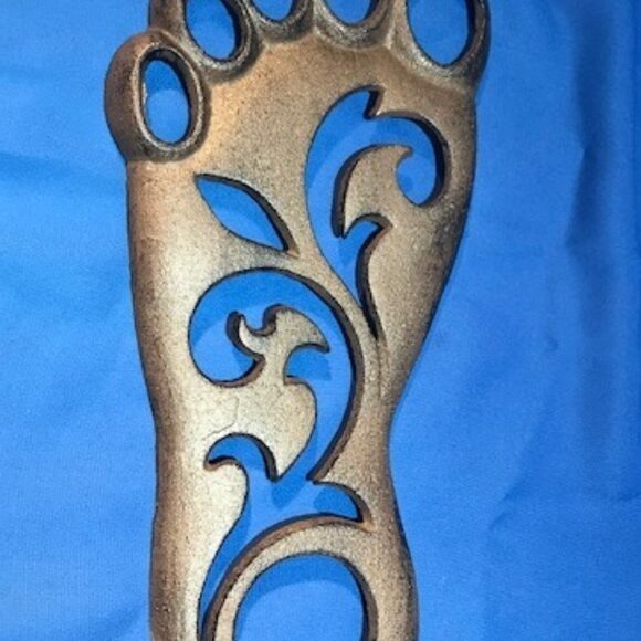 Two (2) Cast Iron Bare Foot Garden Stepping Stone 11 1/2" long Two (2) 0170-0882 - Picture 8 of 12